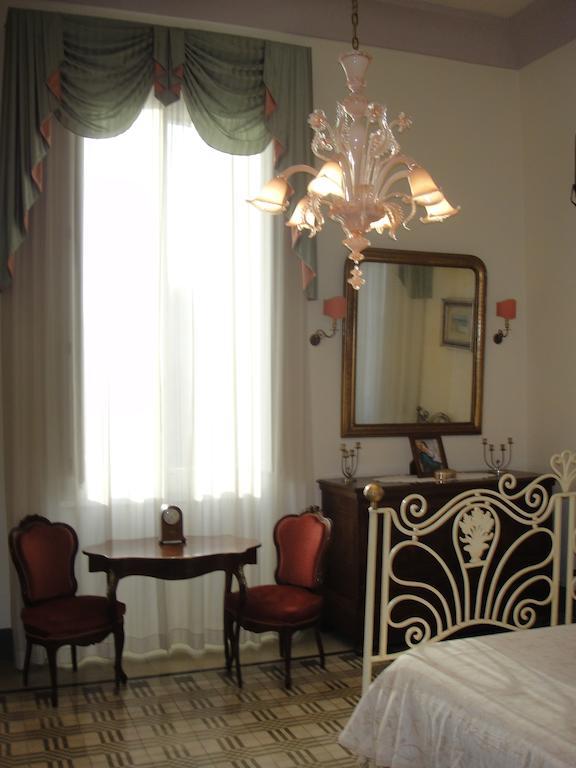 לצ'ה Antica Dimora Villa Della Lupa חדר תמונה